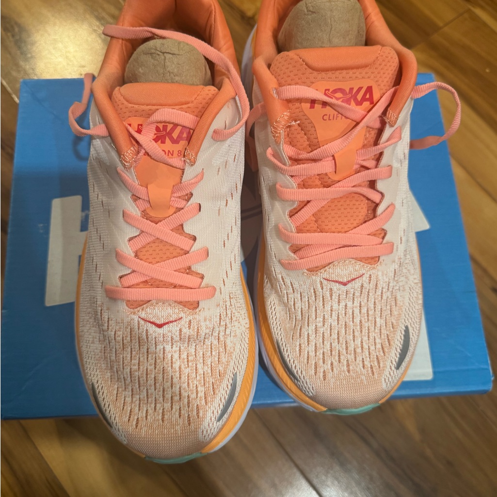 Hoka One One